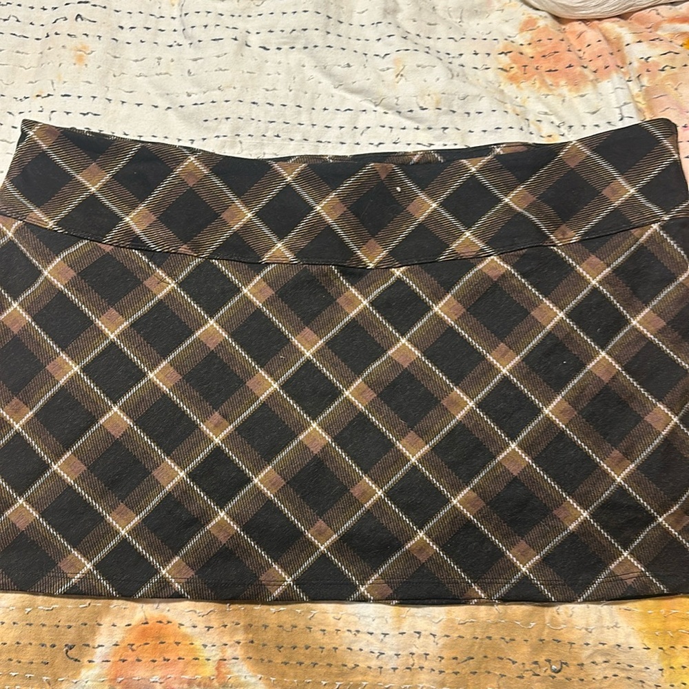 Black tan plaid stretch mini